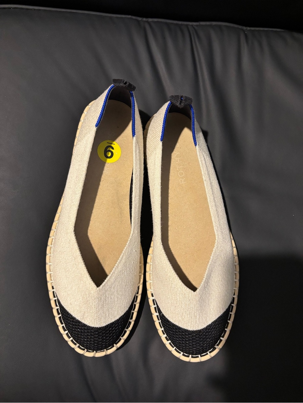Rothy's Beige & Black V-Front Boardwalk Espadrille Flats w/ padded insole Size 9